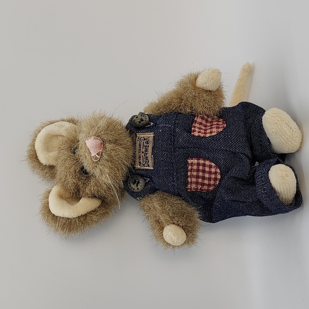 Boyds Bears - Sharp Mcnibble - Retired